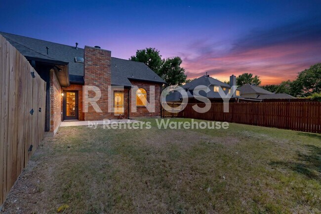 Building Photo - Refreshed Allen Home MOVE IN READY with ******one month Rent Concession*****