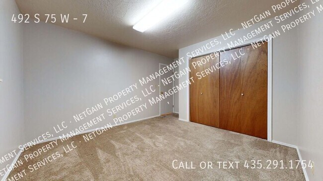 Building Photo - 492 S 75 W
