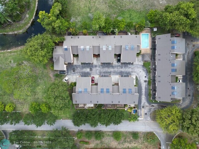 Building Photo - 11678 NW 20th Dr
