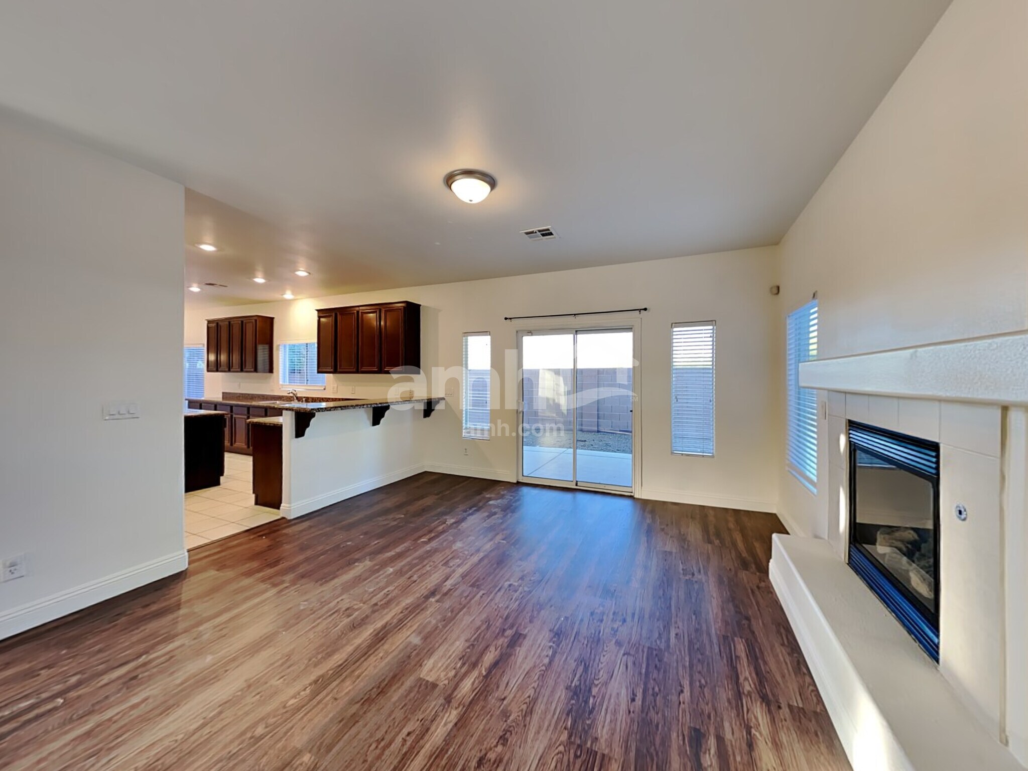 Building Photo - 2974 E Gables Vale Ct