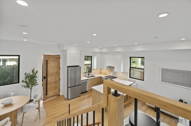 Building Photo - Showing Times: to schedule a viewing, please contact us