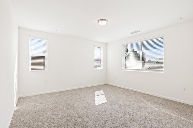 Building Photo - 4150 Purvis