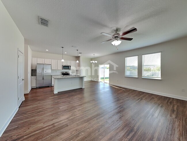 Building Photo - 4706 Reisswood Loop