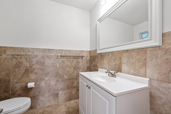 Building Photo - 7300 SW 107th Terrace