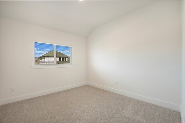 Building Photo - 4413 Cave Spgs St