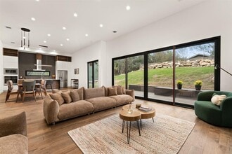 Building Photo - 14707 Little Fox Trail