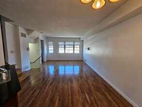 Building Photo - Amazing 2 bedroom apartment in Lawrenceville for rent!