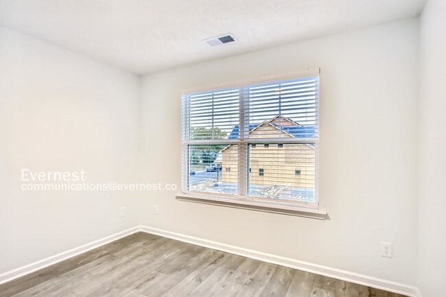 Building Photo - 222 Ansley Wy