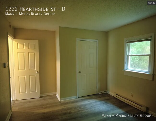 Building Photo - 1222 Hearthside St