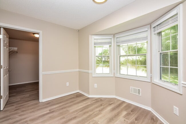 Building Photo - 1080 Crystal Springs Trail