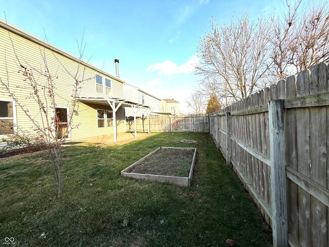 Building Photo - 11835 Buck Creek Cir