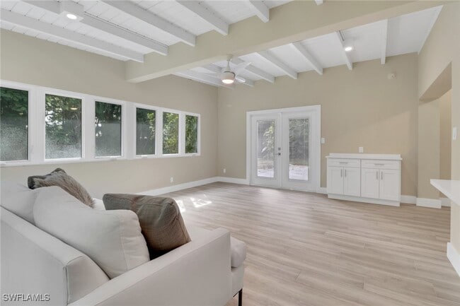 Building Photo - 5150 Sand Dollar Ln