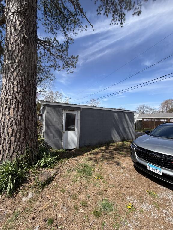 Building Photo - 2112 Herbert St