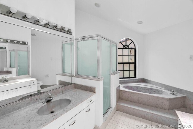 Building Photo - 12382 Pleasant Green Way