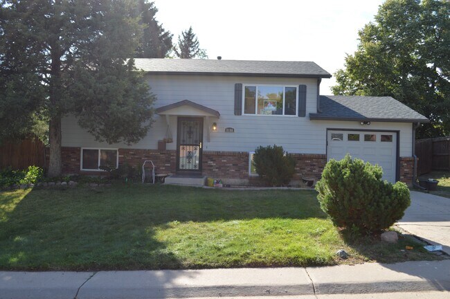 Building Photo - 8146 E Fremont Ave