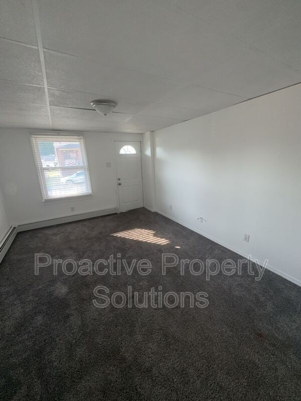 Building Photo - 415-417-417 17th Ave