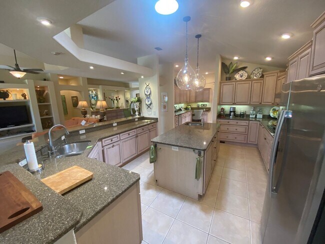 Building Photo - Exquisite - Turnkey, 3 + 2 + Office ANNUAL...