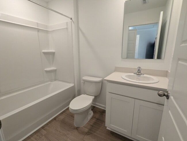 Building Photo - BRAND NEW 3 Bedroom, 2.5 Bath Townhome located on the Westside - CLOSE TO NAS JAX, RESTAURANTS, S...