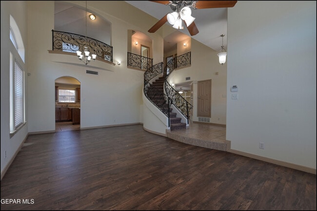 Building Photo - 6209 Cosecha Luna Cir