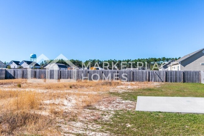 Building Photo - 510 Tyner Ave