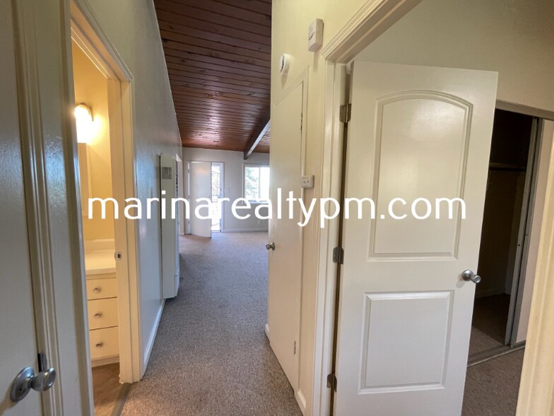 Building Photo - 173-179 Maher Ct