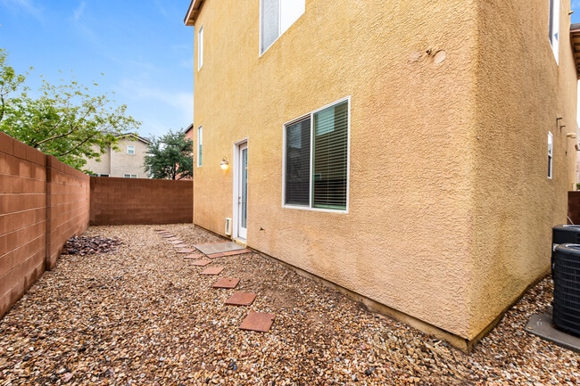 Building Photo - 9041 Boston Springs Ave