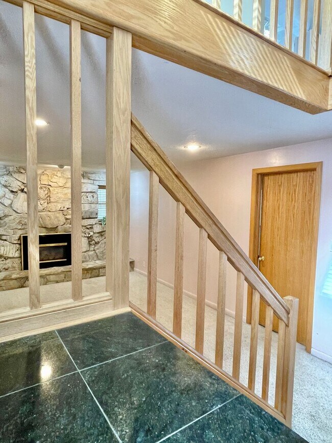 Building Photo - Taylorsville 3 Bedroom Home