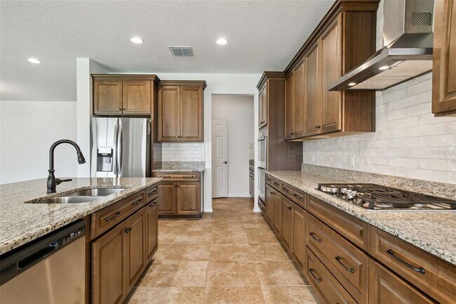 Building Photo - 4215 Tatum Lp