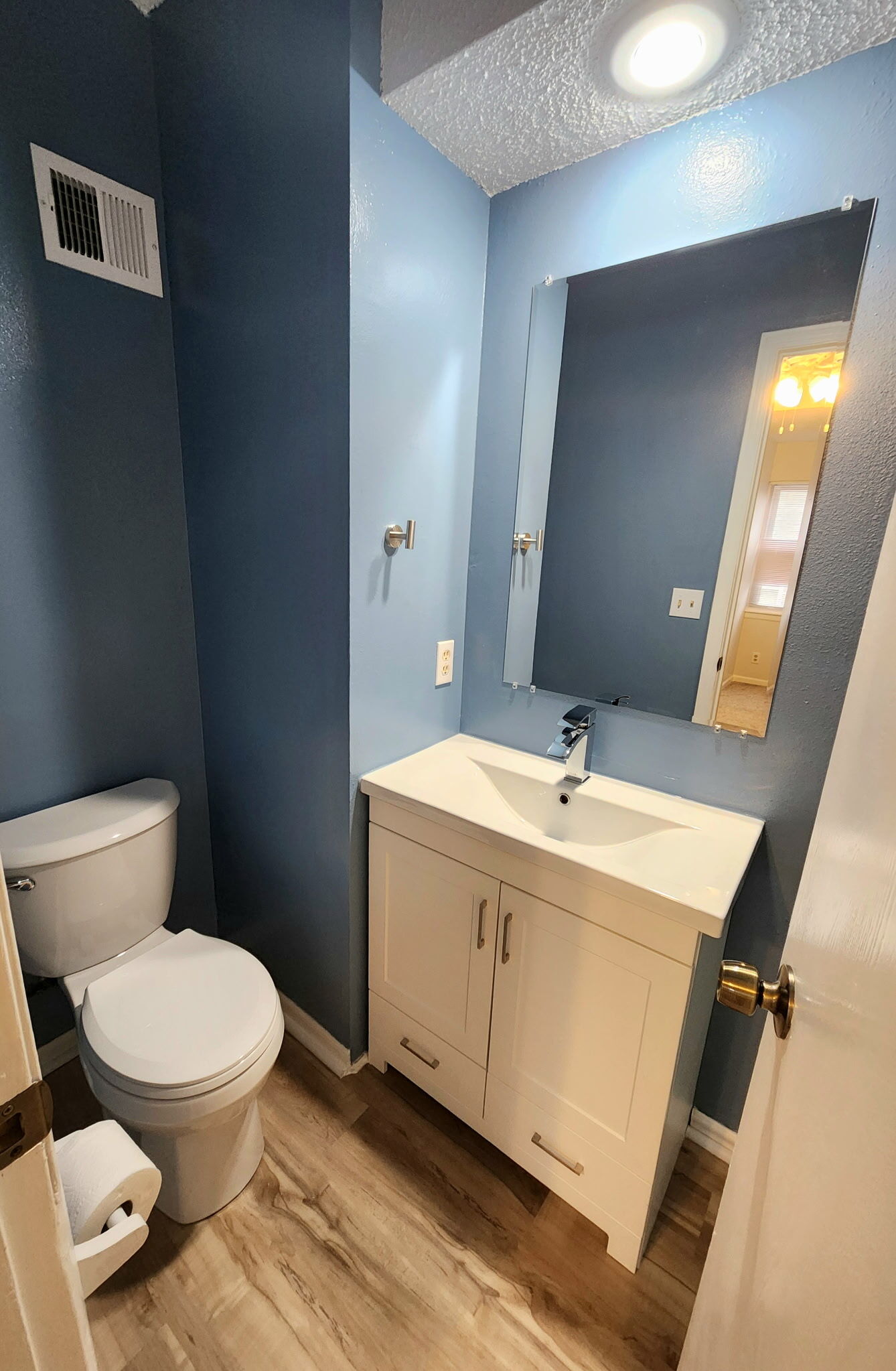 Building Photo - 7301 W 55th Pl