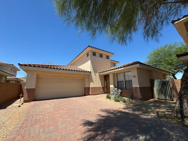 Building Photo - 13518 W Cypress St