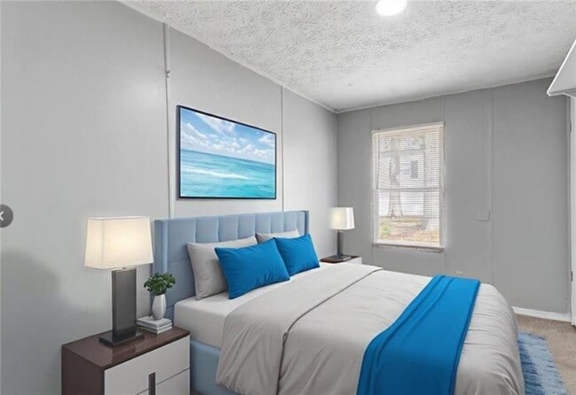 Building Photo - 204 Fleetwood Dr