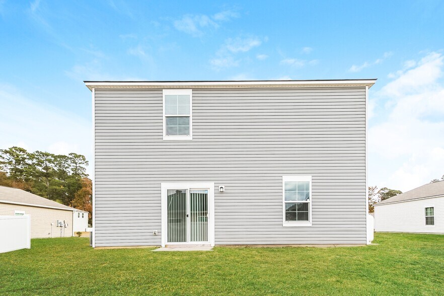 Building Photo - 360 Hidden Cove Dr