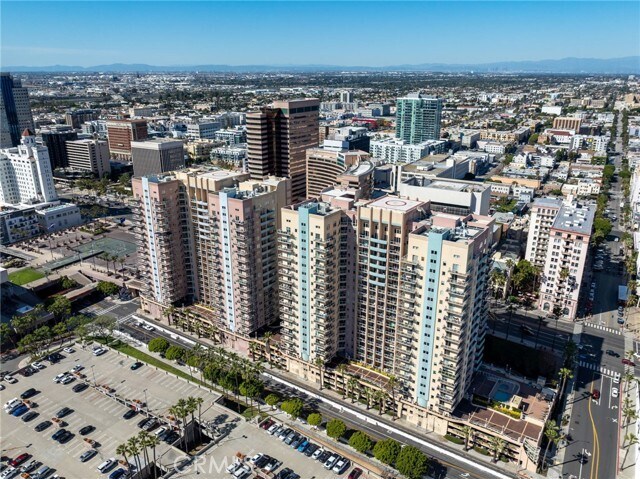Building Photo - 488 E Ocean Blvd