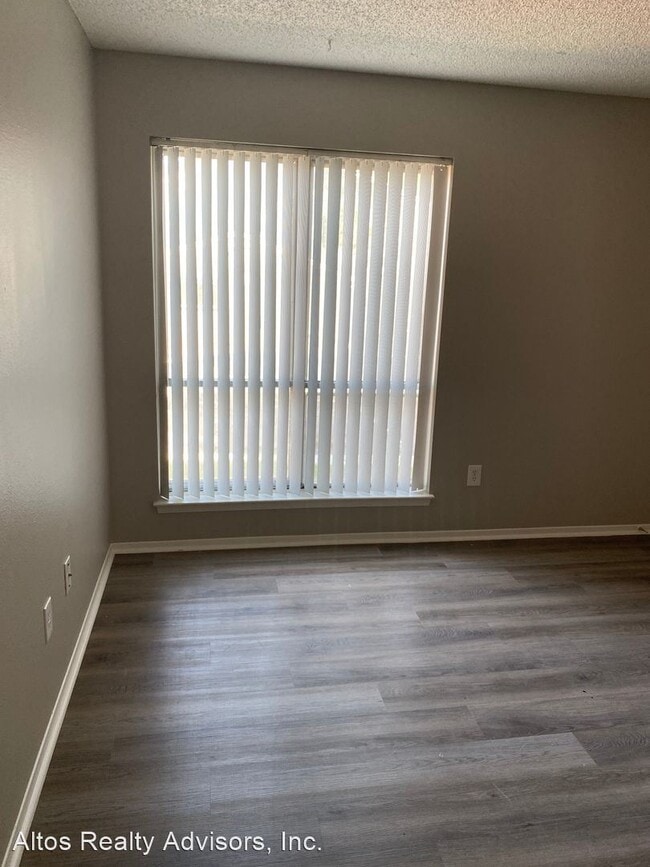 Building Photo - 2 br, 2 bath House - 2365 E Geddes Ave #O-22