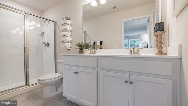 Building Photo - 35 Nelsons Wy