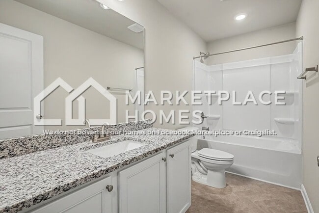 Building Photo - 256 W L Miller Dr