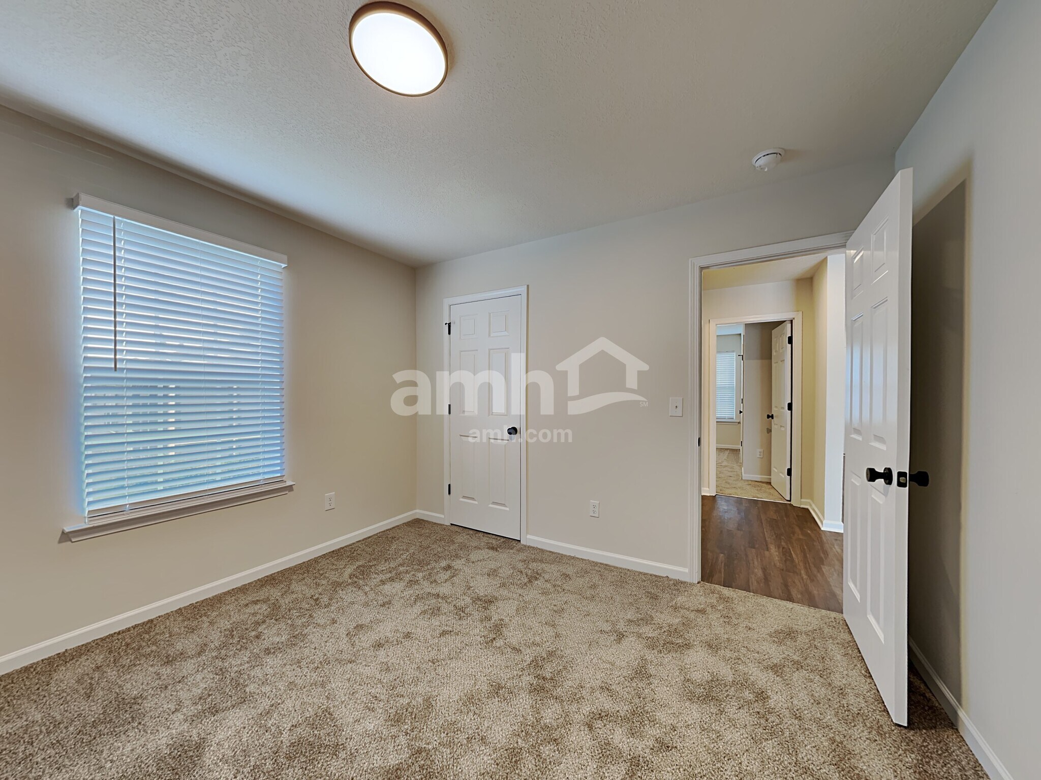 Building Photo - 651 Grover Dr