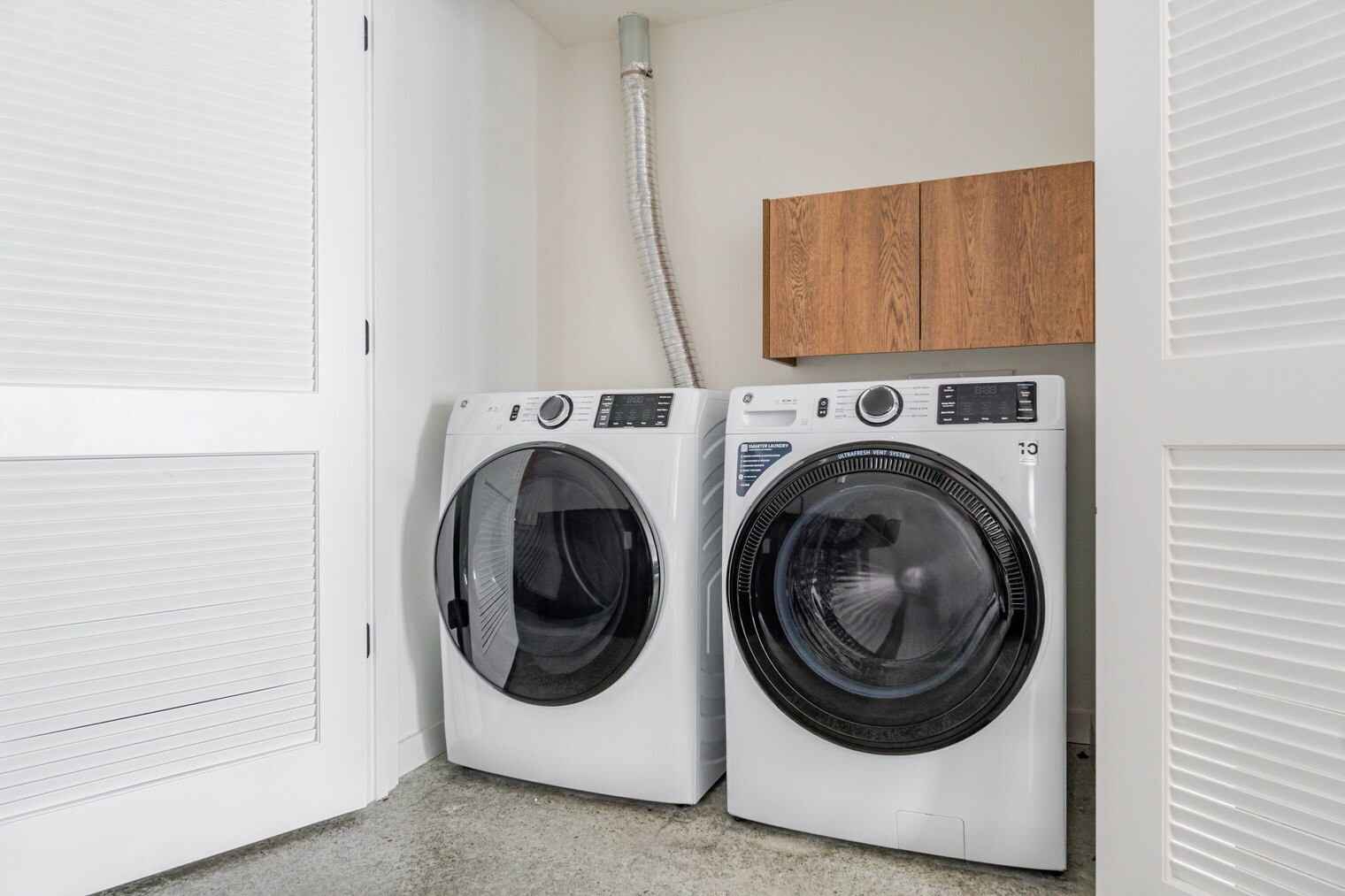 Building Photo - 1502 Fawcett Ave