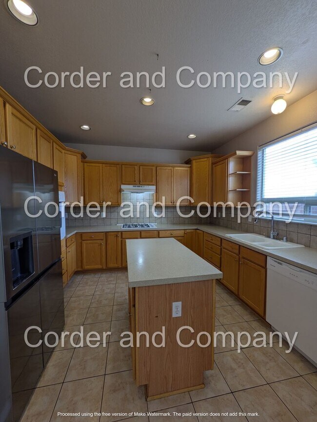 Building Photo - Gorgeous 2 Story, 4 Bedroom, 2.5 Bathroom, 3 Car Garage 2,358 Sq Ft. Home