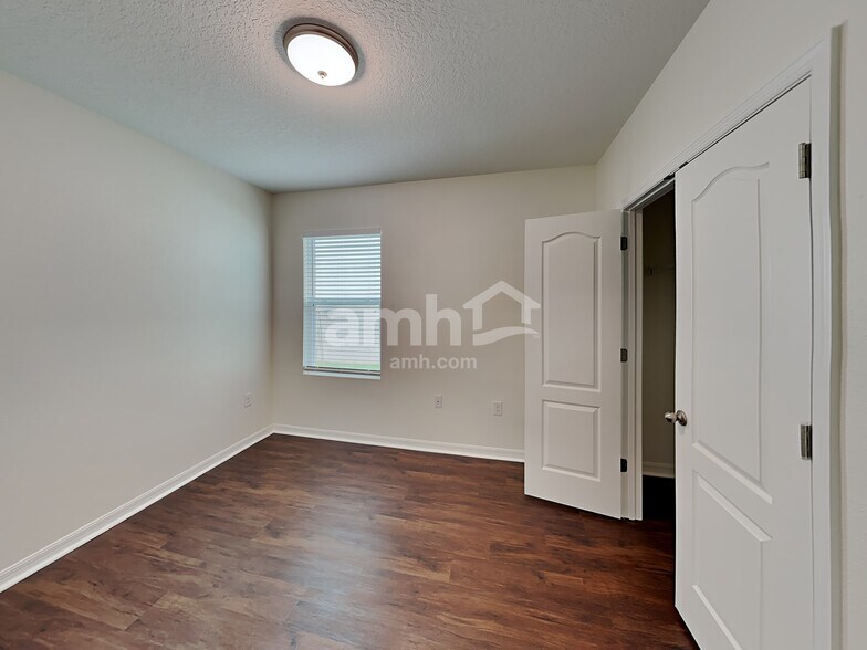 Building Photo - 4117 Lindever Ln