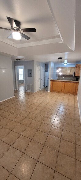 Living room - 1319 Nesmith St