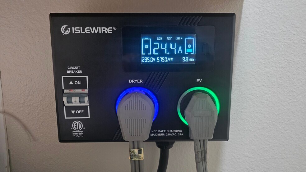 Building Photo - 3268 Beatty Cir