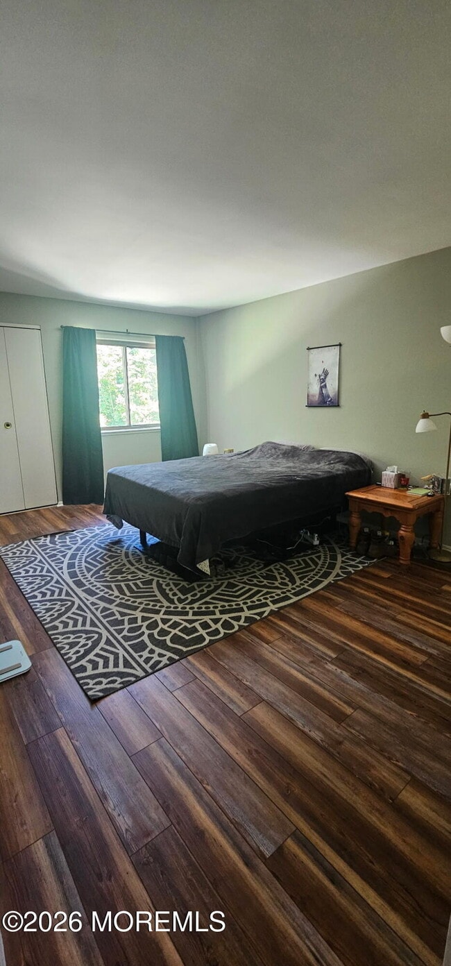 Building Photo - 22 Beverly Ct