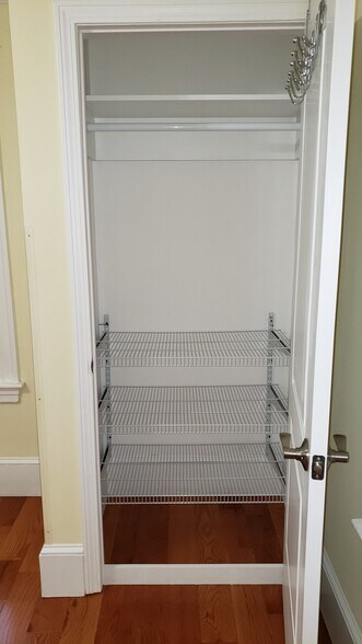 Building Photo - 29 Bailey Rd