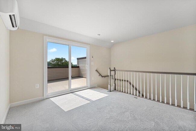 Building Photo - 7249 Mountaineer Dr