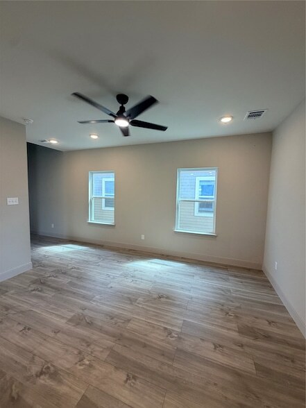 Building Photo - 130 Flamingo Bight S