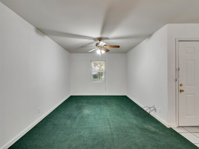 Building Photo - 15443 W Willowwind Cir