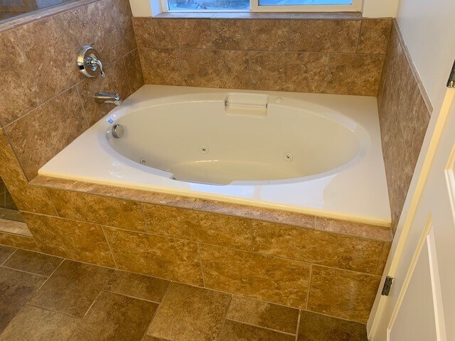 Building Photo - 7547 S Casenina Dr