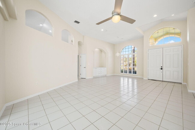 Building Photo - 174 Martesia Way