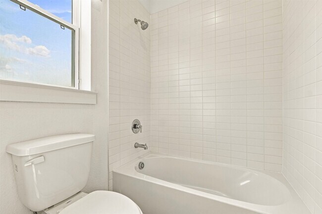 Building Photo - 2305 Via Laura Ln